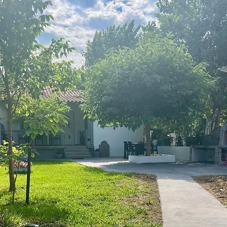 Sandi's House * Paralia Sikias